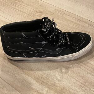 Vans Black and White Low-Top Sneakers
